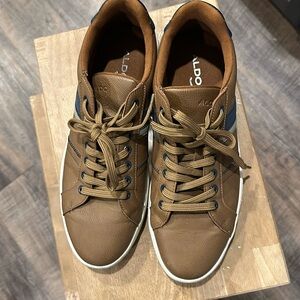 Aldo casual shoes size 10